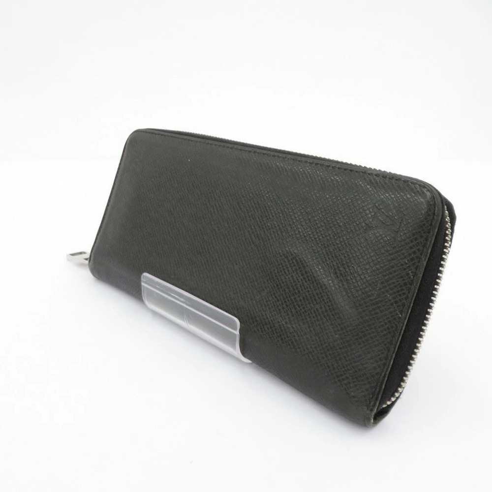 Louis Vuitton Taiga Zippy Wallet Vertical Long Leather Black
